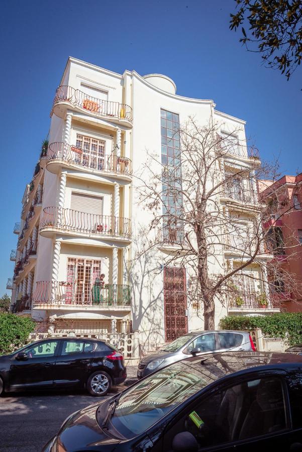 לידו די אוסטיה Appartamento Gaudi מראה חיצוני תמונה